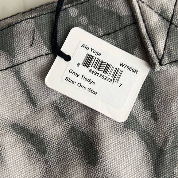 ALO YOGA Canvas Tie-Dye Shopper Tote w/ Tags UNISEX - Picture 4 of 7